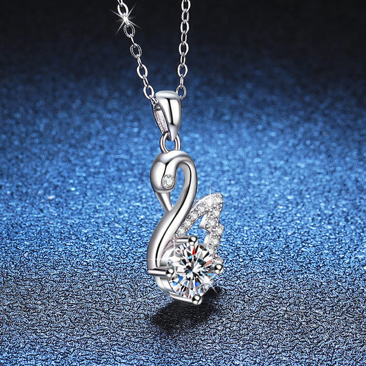 Graceful Swan Pendant Necklace for Women – Elegant Silver Design